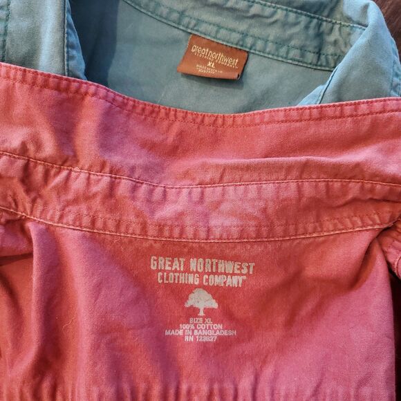 2 Men's Great Northwest XL Button Up Short Sleece Work Shirts - Picture 4 of 6